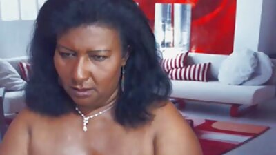 Latina Babe Gets neki mature pornó filmek Punci Ripped by a Giant Black Cock